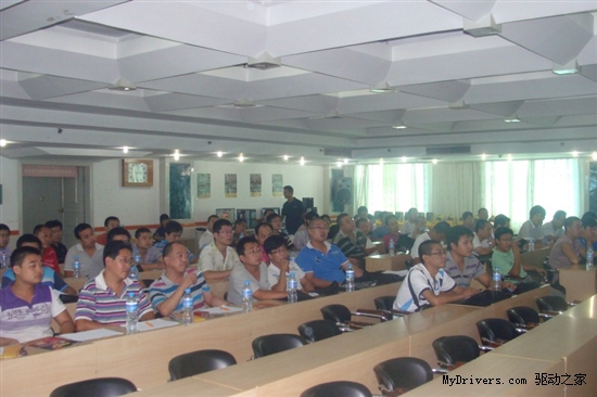 网吧至尊 索泰衡水网吧培训会圆满落幕