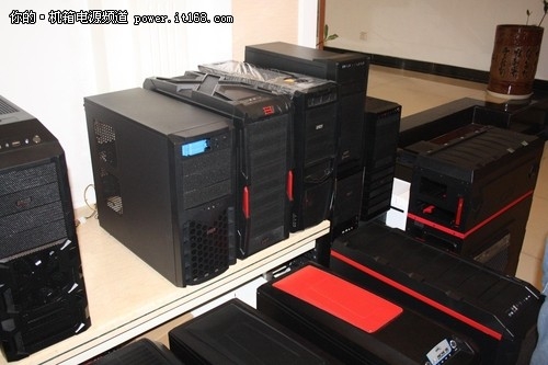 推动国内DIY发展 游戏悍将新品机箱展示