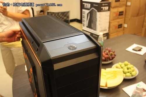 推动国内DIY发展 游戏悍将新品机箱展示