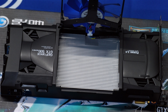 不向“两桶油”学习！影驰GTX550Ti火热促销