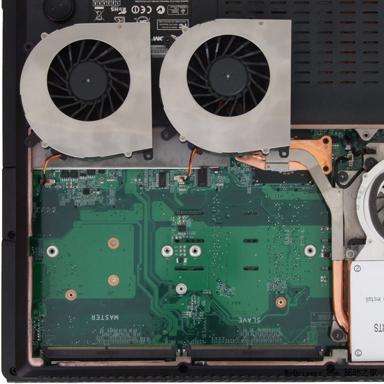 笔记本顶级双卡巅峰对决:GTX 580M SLI大战HD 6990M CF