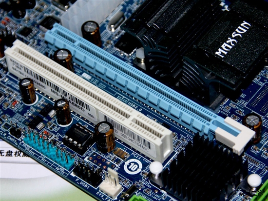 性价比开核主板 铭瑄全固供电880仅399