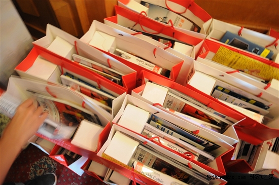 双核卡王发布 ROMC频定锦官城回顾