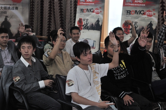 双核卡王发布 ROMC频定锦官城回顾