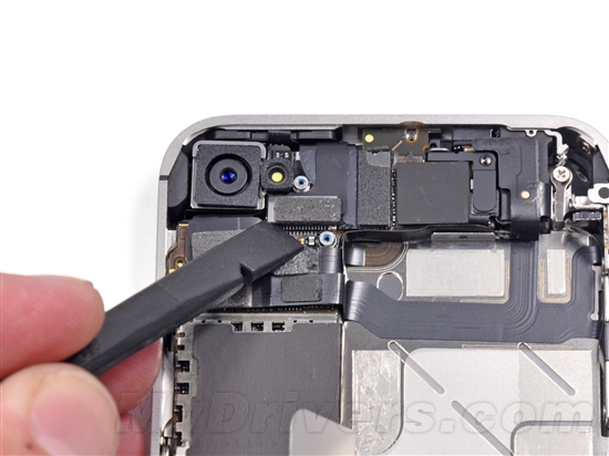iPhone 4S拆解