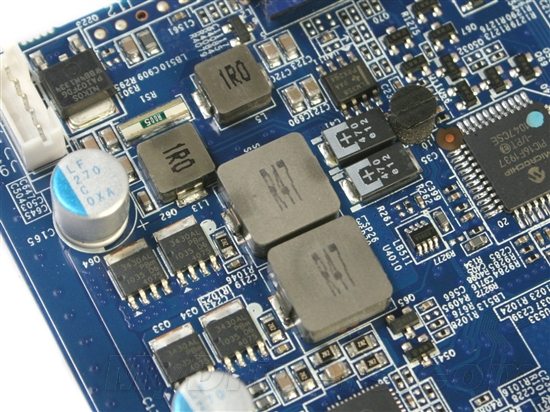 风冷核心飚1GHz!技嘉最强GTX 580评测