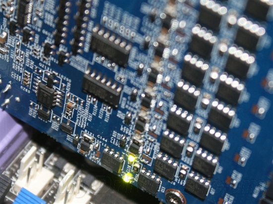 风冷核心飚1GHz!技嘉最强GTX 580评测