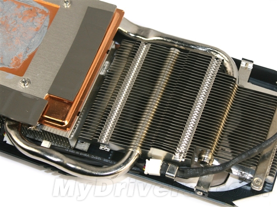 风冷核心飚1GHz!技嘉最强GTX 580评测