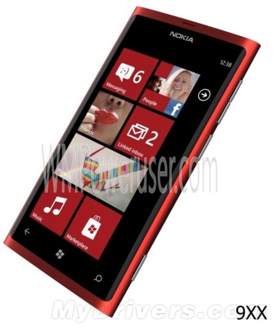 诺基亚Lumia 900真机首曝光