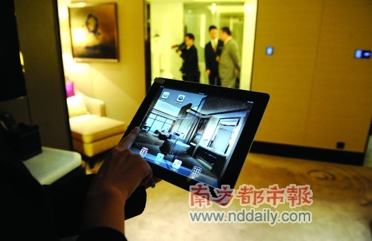 我国内地最高酒店iPad 2成遥控器 