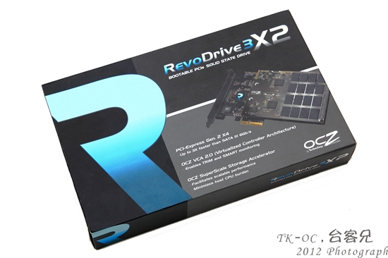 读取破1.5GB/s OCZ RevoDrive3 X2碉堡了