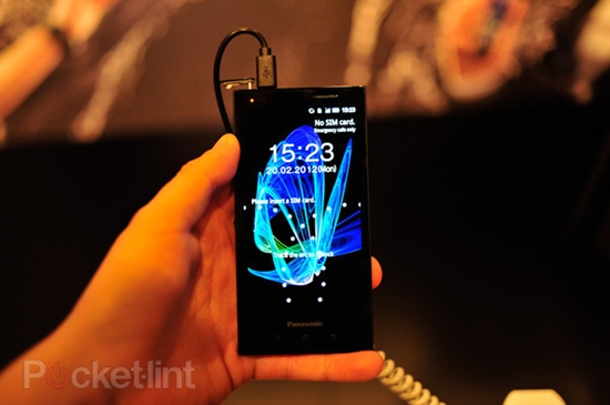 DeFy算个啥 松下发布军工三防新机Eluga