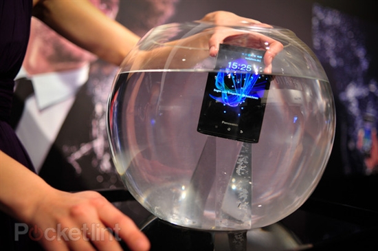 DeFy算个啥 松下发布军工三防新机Eluga