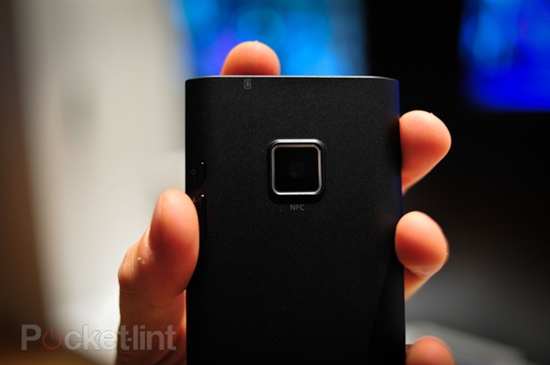 DeFy算个啥 松下发布军工三防新机Eluga