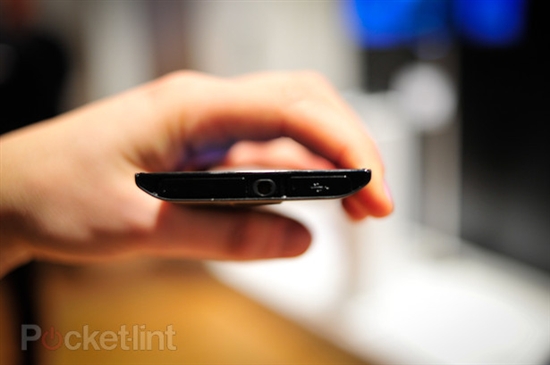 DeFy算个啥 松下发布军工三防新机Eluga