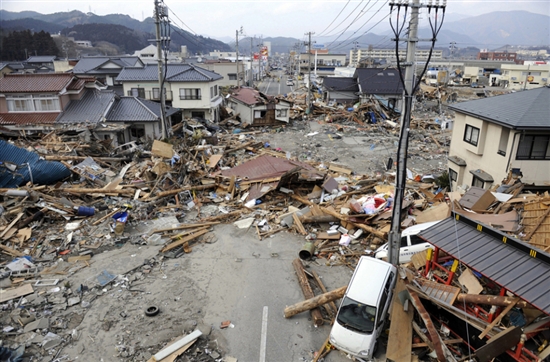 图集：日本大地震一周年今昔对比