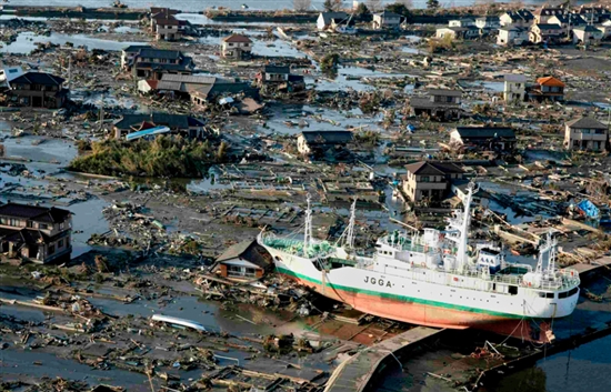 图集：日本大地震一周年今昔对比