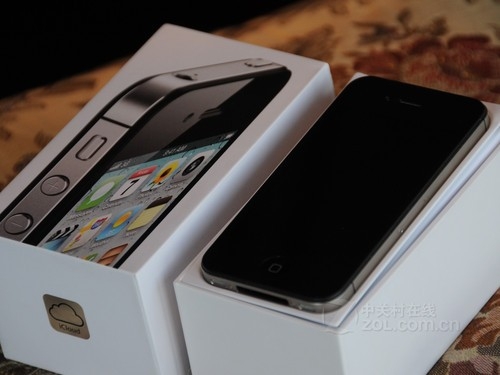 中电信：明天开启iPhone 4S裸机销售