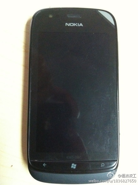 酷似C7-00 诺基亚Lumia 719C真机曝光