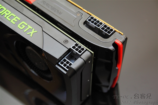 巅峰对决 GTX 680/HD 7970四路交火效率实测