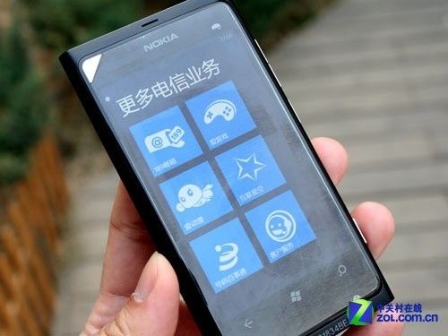 电信定制版！诺基亚Lumia 800C上手评测