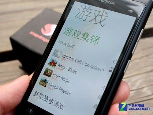 电信定制版！诺基亚Lumia 800C上手评测