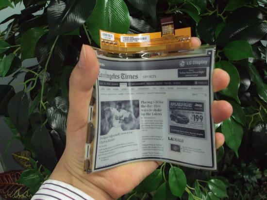 LG Display量产全球首款可弯折塑料电子纸
