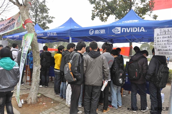 影驰2012校园行 武汉、长沙站完美落幕