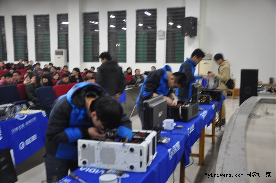 影驰2012校园行 武汉、长沙站完美落幕