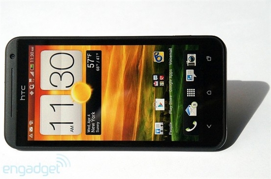 HTC双核强机EVO 4G LTE发布