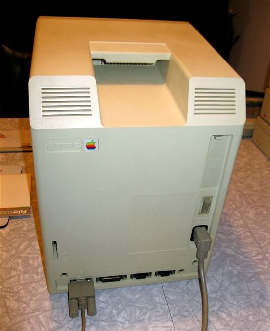 现存最完整Macintosh 128K原型机拍卖 起价10万美刀