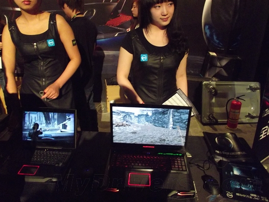 NVIDIA游戏群英汇2012汇总：展位&Showgirl篇