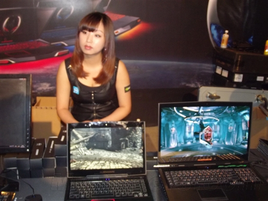 NVIDIA游戏群英汇2012汇总：展位&Showgirl篇