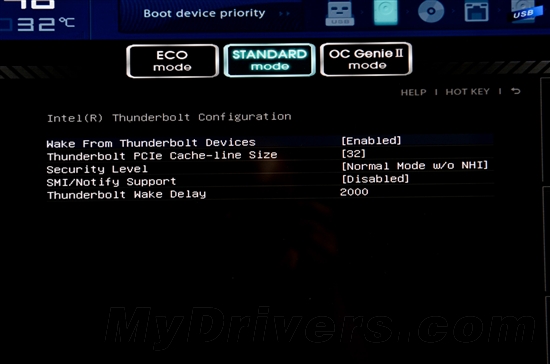 雷电乍现：全球首款Thunderbolt主板预览