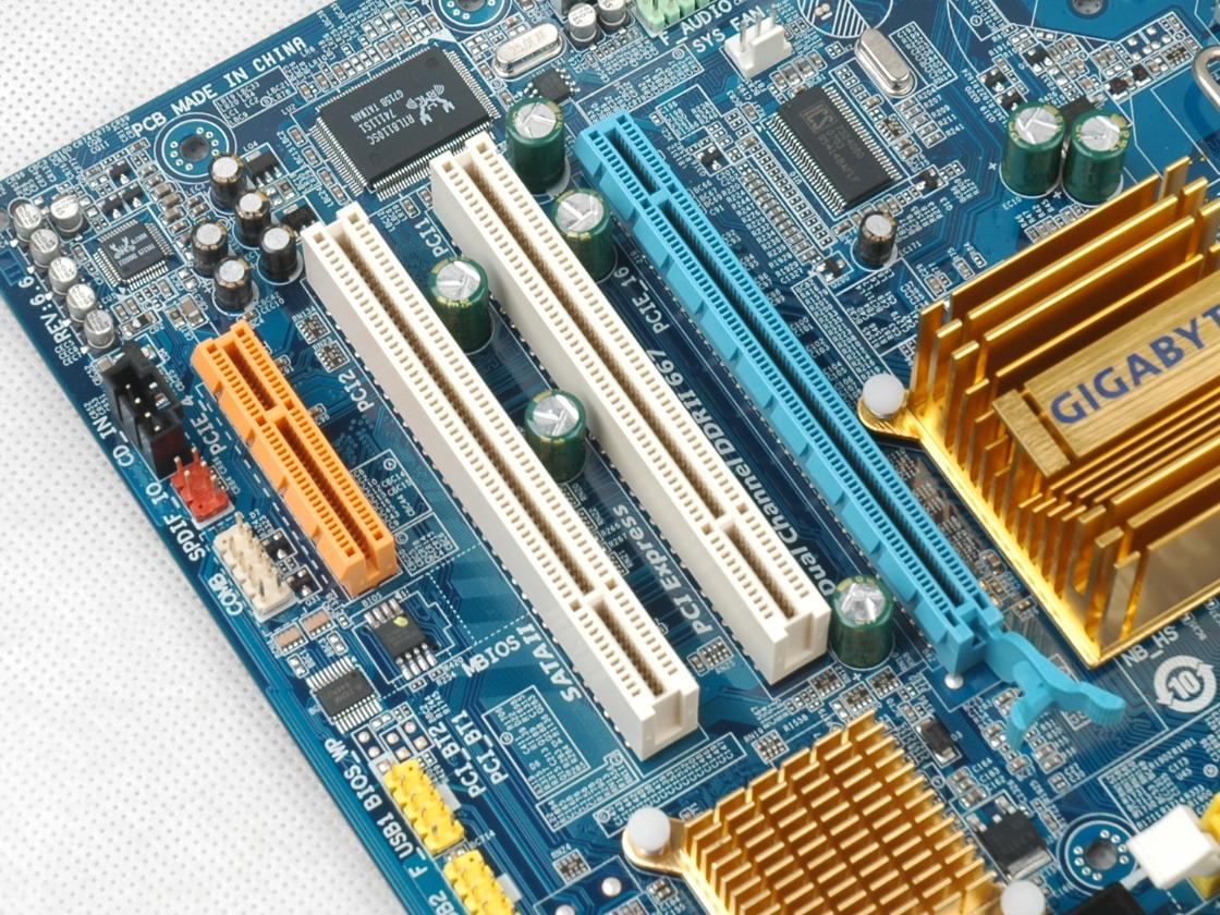 最强的廉价超频主板技嘉ga945gcmxs2