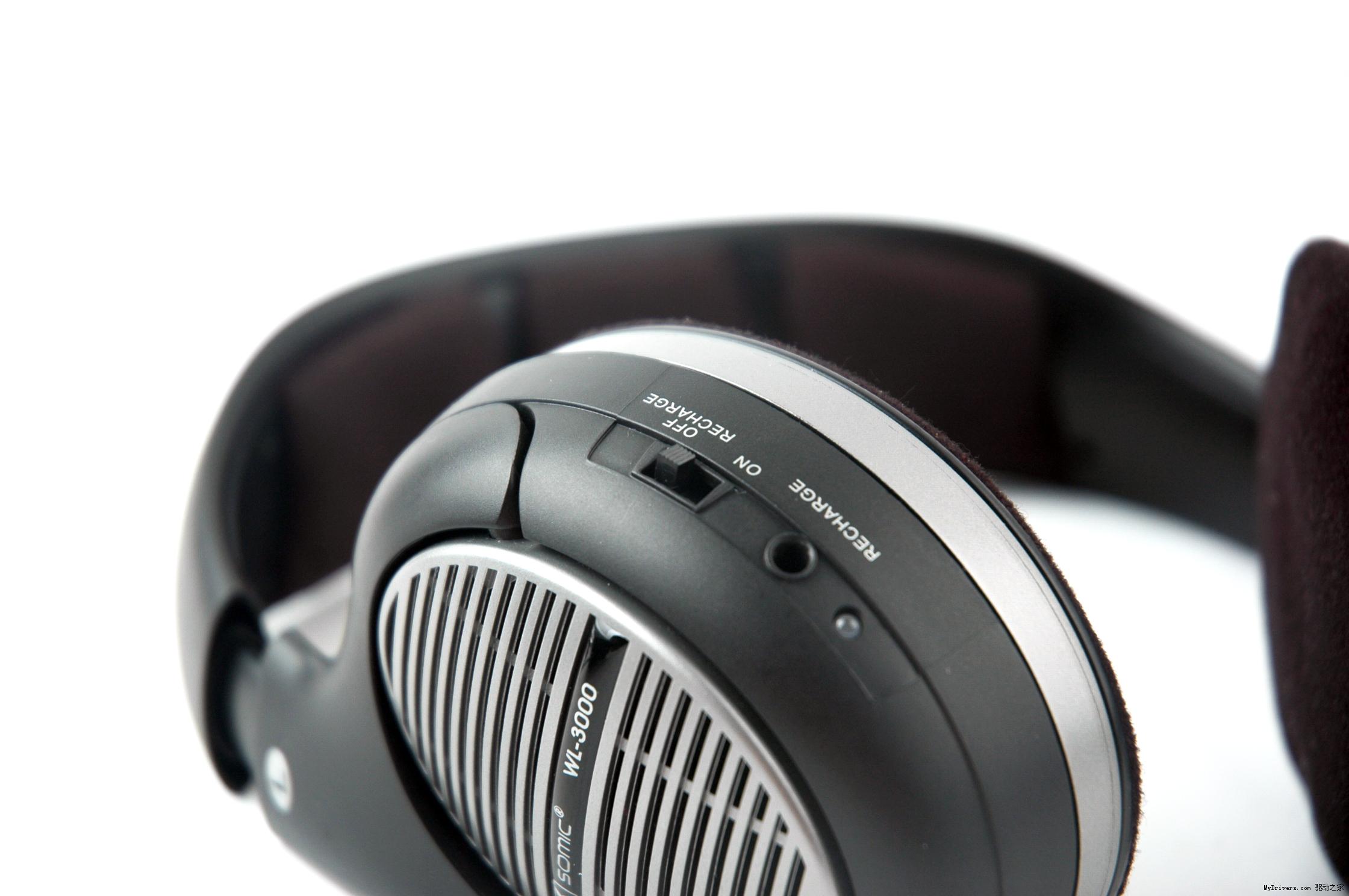 百米之外可传音硕美科无线耳机wl3000测试