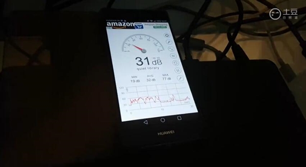 PS4 Slim�����������ԣ�����������