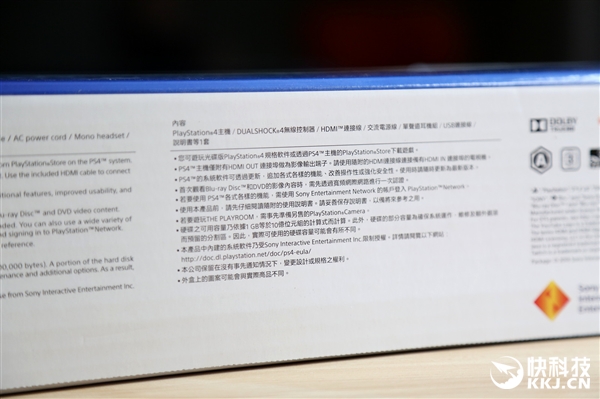 PS4 Slim�������ͼ�ͣ����С�ɣ�