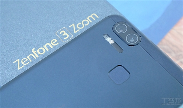 3344ԪΪZenFone 3 ZoomУ˫ͷ/5000mAh