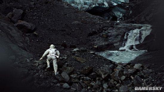 �����Ϸ��˾Ҫ�������̫�� ÿ��һλ������