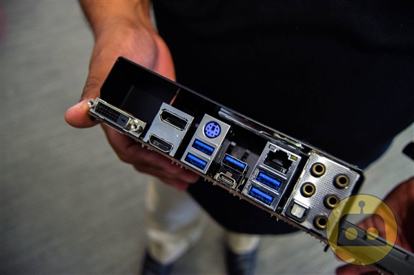 AMD Ryzen+ӳ̩X370����ƽ̨�ɹ�������Һ��-29���ź򡭡�