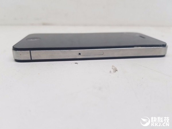 �������̨iPhone4S���������� �й����ѣ�Ҫ�����ж���