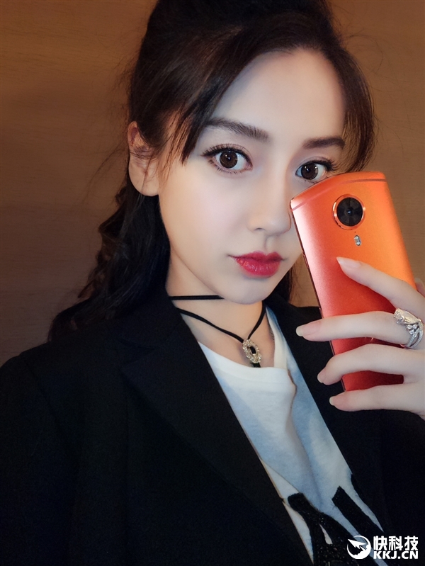 ��֭��ͼ��������ֻ�����Ȼ����17999Ԫ��