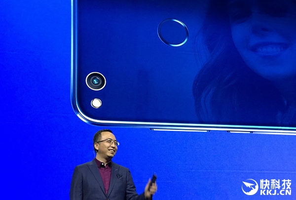 ̫ƯΪҫ8ഺ淢˫2.5D̫