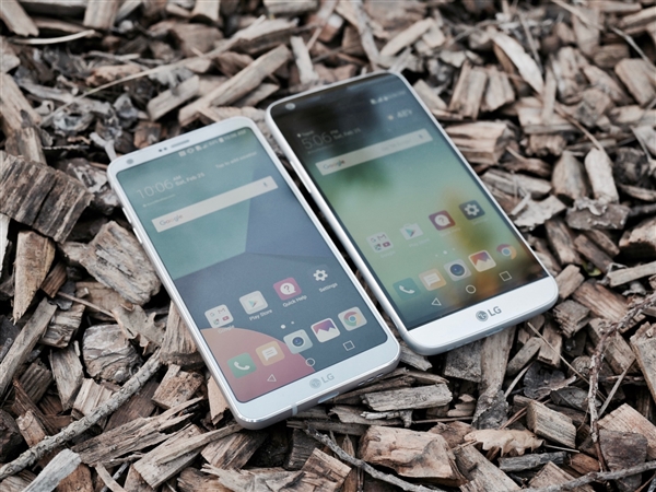 ����������LG G6�Ա�G5ͼ�ͣ�������ڱߡ���ͷ͹��