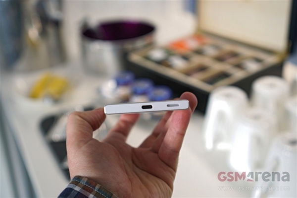 �ޱ߿����죡���ᷢ��Xperia XA1/XA1 Ultra��P20������