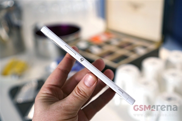 �ޱ߿����죡���ᷢ��Xperia XA1/XA1 Ultra��P20������