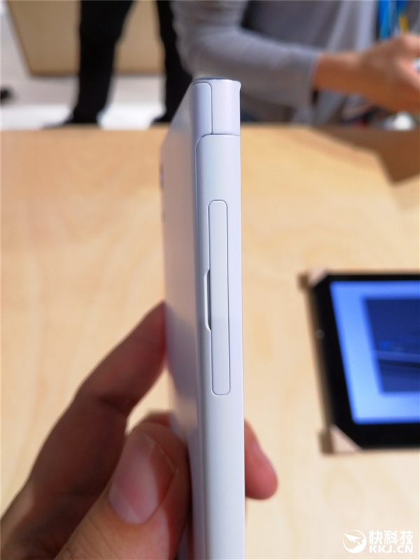 �ޱ߿��ޣ�����XA1 Ultra����ͼ�ͣ�˧��