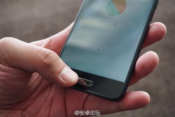 ���������� С��5c���ͼ�ͣ��ڱ߹�խ��