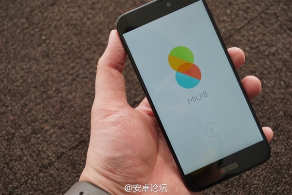 ���������� С��5c���ͼ�ͣ��ڱ߹�խ��